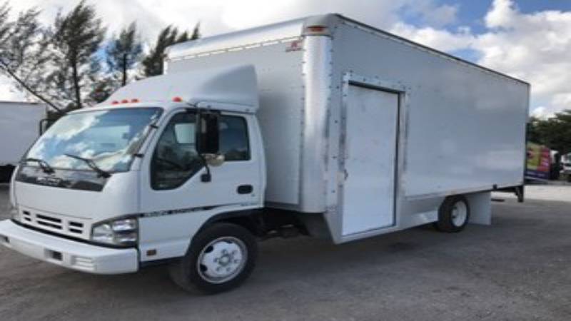 Get Affordable Moving Trucks through Used Truck Dealers in Miami